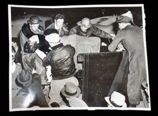Fifteen (15) Press Photos - Osa & Martin Johnson -Motion Picture Explorer and Adventurer