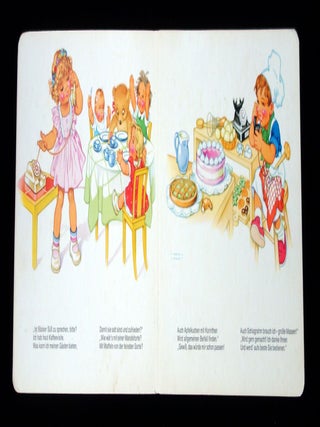 Die Kleinsten Schon am Telefon (The Youngest on the Phone)